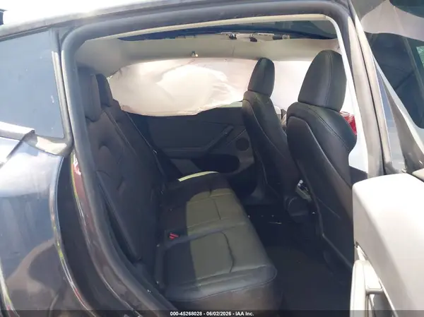 7SAYGDED5RF083878 2024 TESLA MODEL Y - Image 8