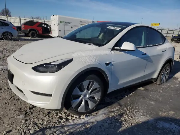 7SAYGDED5RF086943 2024 TESLA MODEL Y - Image 1