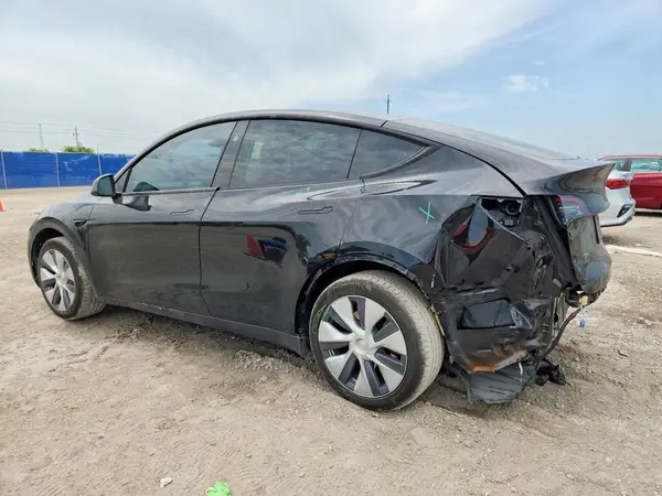 7SAYGDED5RF088143 2024 TESLA MODEL Y - Image 2