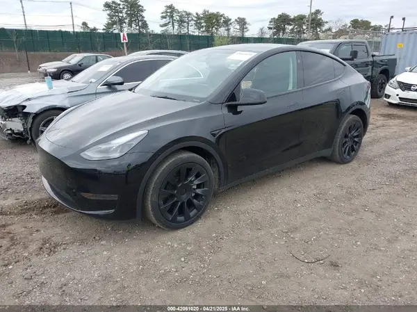 7SAYGDED5RF093696 2024 TESLA MODEL Y - Image 2