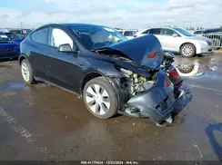 7SAYGDED5RF096761 2024 TESLA MODEL Y