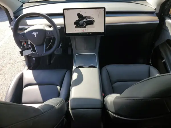 7SAYGDED5RF097313 2024 TESLA MODEL Y - Image 8