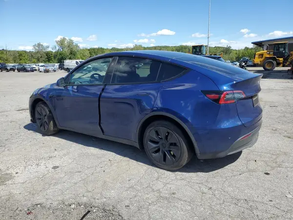 7SAYGDED5RF098249 2024 TESLA MODEL Y - Image 2