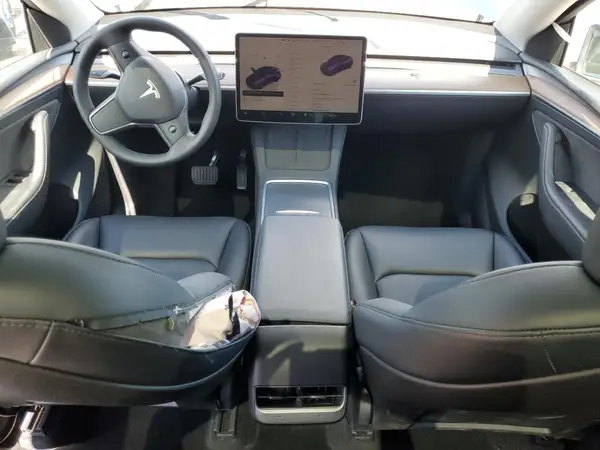 7SAYGDED5RF098249 2024 TESLA MODEL Y - Image 8