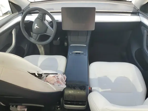 7SAYGDED5RF130455 2024 TESLA MODEL Y - Image 8