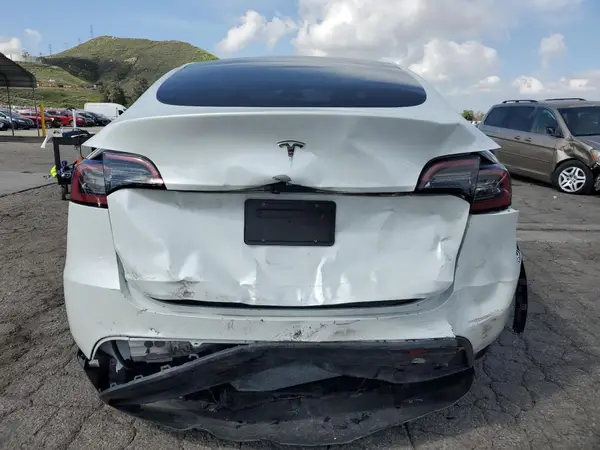 2024 TESLA MODEL Y auction photo 6