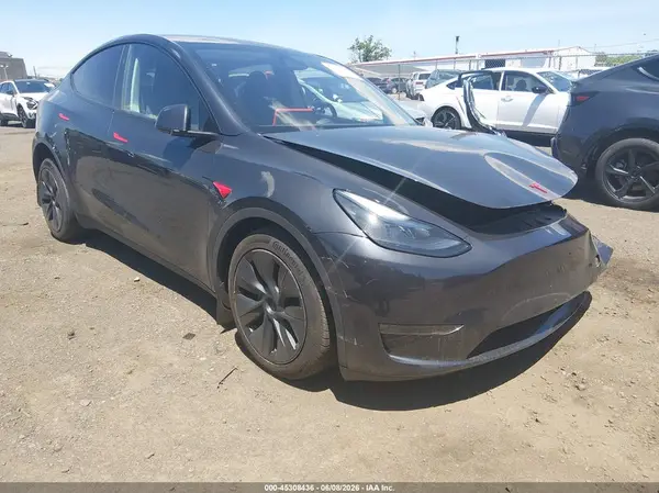 7SAYGDED5RF186542 2024 TESLA MODEL Y - Image 1