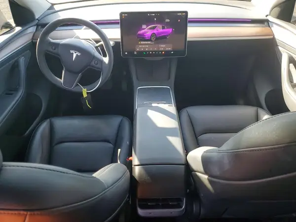 7SAYGDED5RF195628 2024 TESLA MODEL Y - Image 8