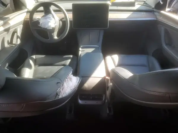7SAYGDED5RF202755 2024 TESLA MODEL Y - Image 8