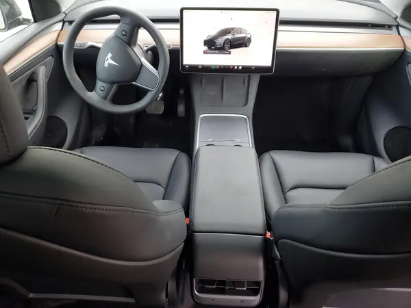 7SAYGDED5RF209494 2024 TESLA MODEL Y - Image 8