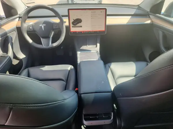 7SAYGDED5SA343599 2025 TESLA MODEL Y - Image 8