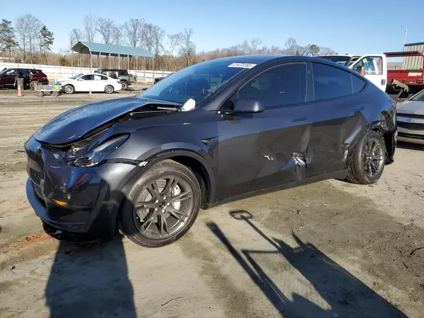 7SAYGDED5SA346213 2025 TESLA MODEL Y - Image 1