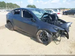 7SAYGDED5SA353937 2025 TESLA MODEL Y