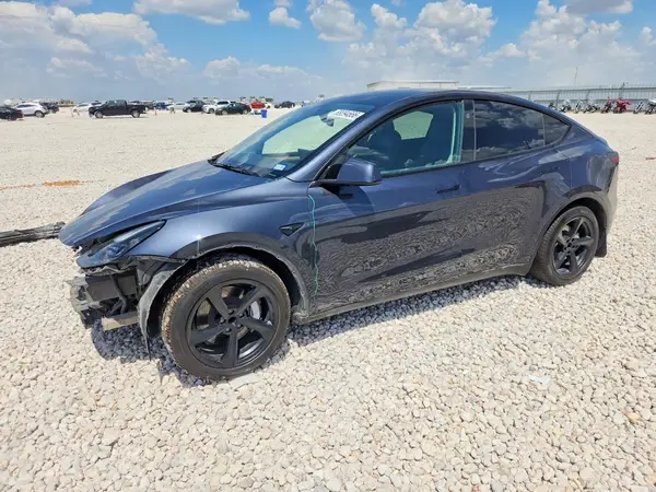 7SAYGDED5SA356241 2025 TESLA MODEL Y - Image 1