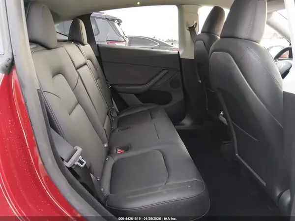 7SAYGDED5SA371970 2025 TESLA MODEL Y - Image 8