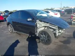 7SAYGDED5SA375484 2025 TESLA MODEL Y