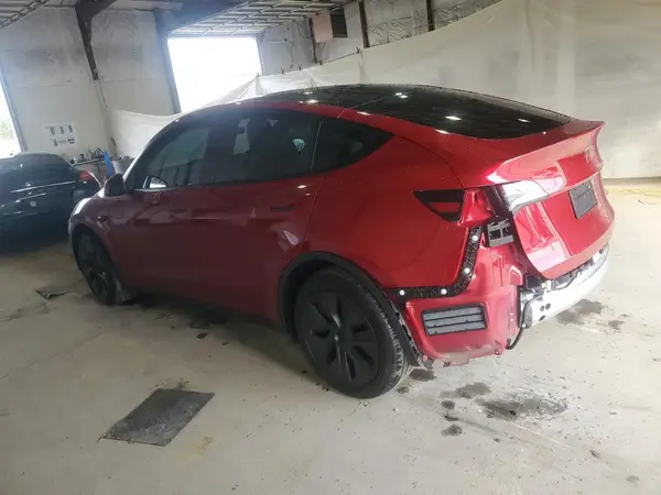 7SAYGDED5SA377316 2025 TESLA MODEL Y - Image 2