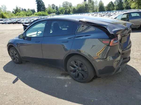 7SAYGDED5SF227757 2025 TESLA MODEL Y - Image 2