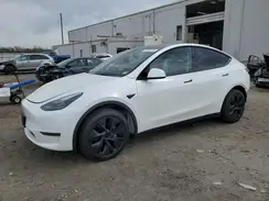 7SAYGDED5SF241318 2025 TESLA MODEL Y