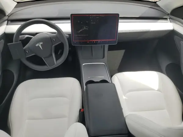 7SAYGDED5SF254134 2025 TESLA MODEL Y - Image 8