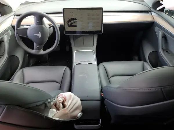 7SAYGDED5SF255090 2025 TESLA MODEL Y - Image 8