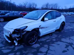 7SAYGDED5SF255624 2025 TESLA MODEL Y