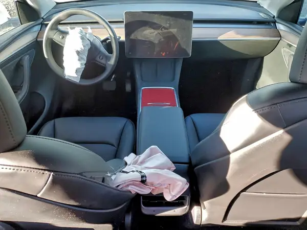 7SAYGDED5SF276022 2025 TESLA MODEL Y - Image 8