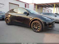 7SAYGDED5SF281818 2025 TESLA MODEL Y