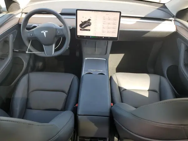7SAYGDED5SF313652 2025 TESLA MODEL Y - Image 8