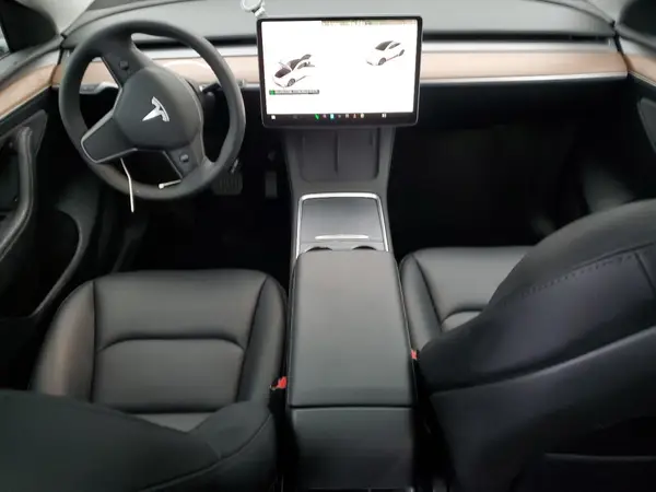 7SAYGDED5SF318706 2025 TESLA MODEL Y - Image 8