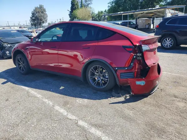 7SAYGDED5SF320911 2025 TESLA MODEL Y - Image 2