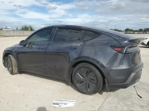 7SAYGDED5TA416150 2026 TESLA MODEL Y - Image 2