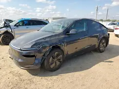 7SAYGDED5TA429500 2026 TESLA MODEL Y