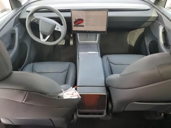 7SAYGDED5TA448080 2026 TESLA MODEL Y - Image 8