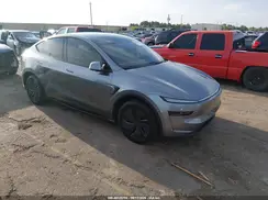 7SAYGDED5TA457796 2026 TESLA MODEL Y