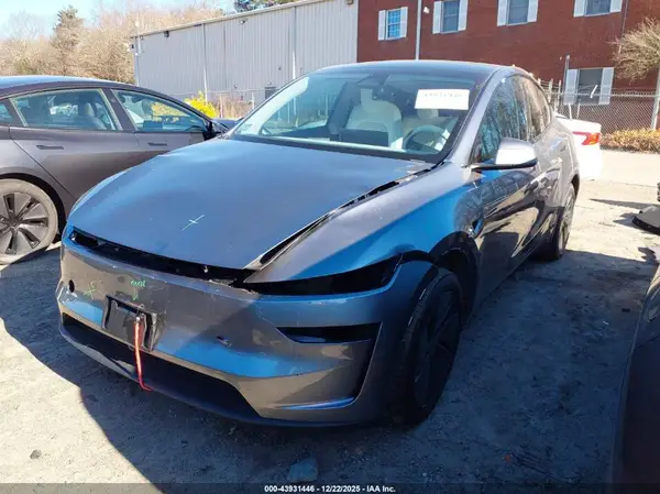 7SAYGDED5TA459256 2026 TESLA MODEL Y - Image 2