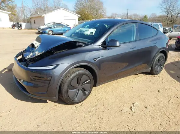 7SAYGDED5TA462609 2026 TESLA MODEL Y - Image 2