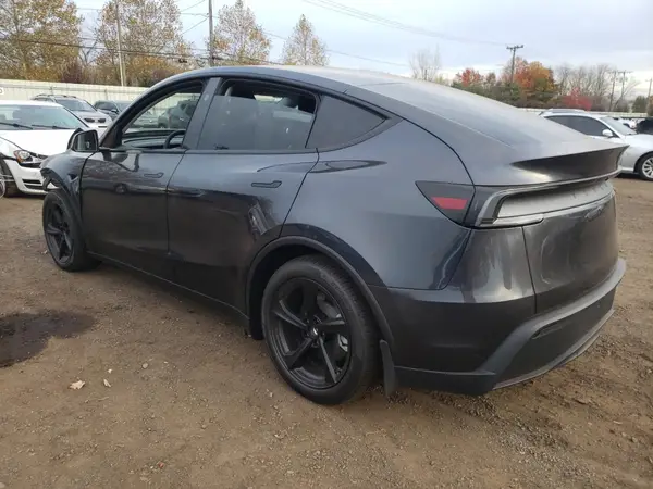 7SAYGDED5TA470712 2026 TESLA MODEL Y - Image 2