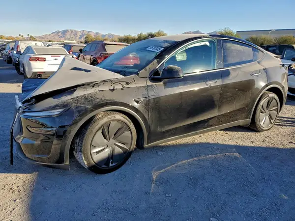 7SAYGDED5TA579932 2026 TESLA MODEL Y - Image 1