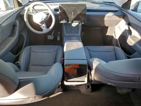 7SAYGDED5TA579932 2026 TESLA MODEL Y - Image 8