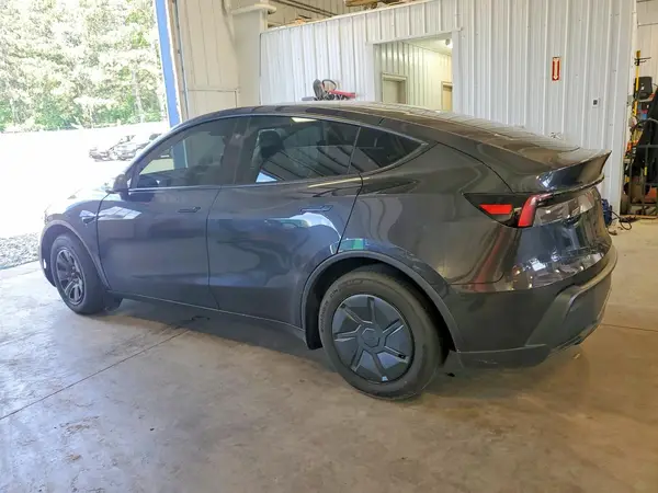 7SAYGDED5TA601010 2026 TESLA MODEL Y - Image 2