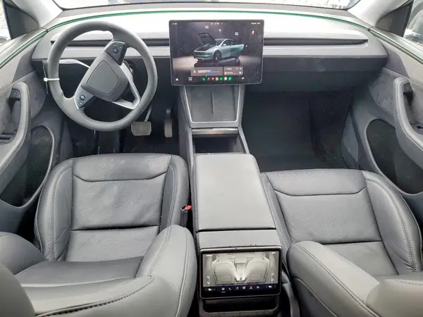 7SAYGDED5TF376770 2026 TESLA MODEL Y - Image 8