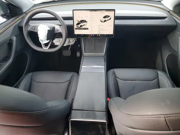 7SAYGDED5TF380155 2026 TESLA MODEL Y - Image 8