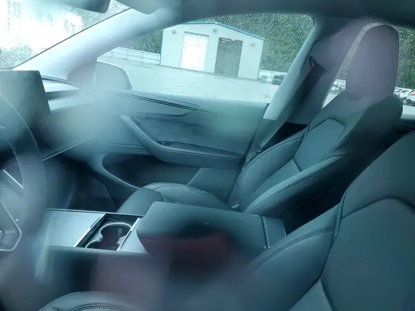 7SAYGDED5TF392533 2026 TESLA MODEL Y - Image 8