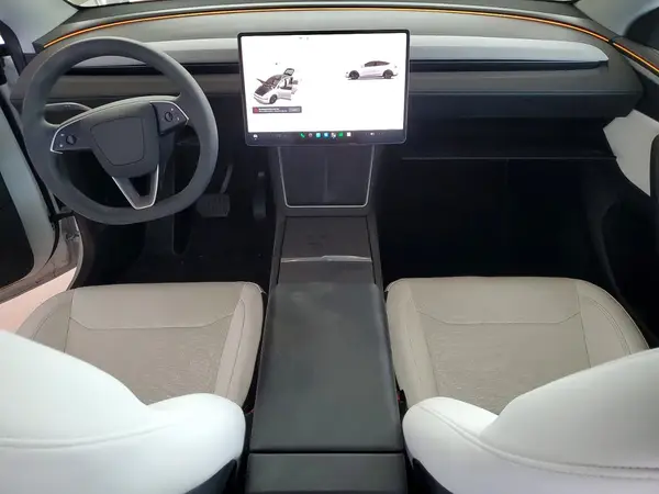 7SAYGDED5TF404339 2026 TESLA MODEL Y - Image 8
