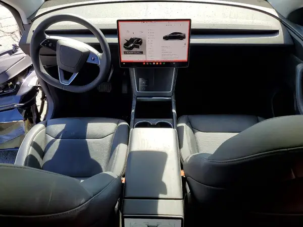7SAYGDED5TF420265 2026 TESLA MODEL Y - Image 8