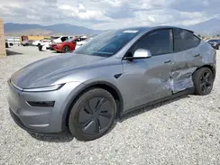 7SAYGDED5TF421013 2026 TESLA MODEL Y