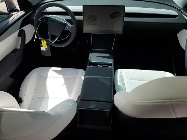 7SAYGDED5TF421013 2026 TESLA MODEL Y - Image 8