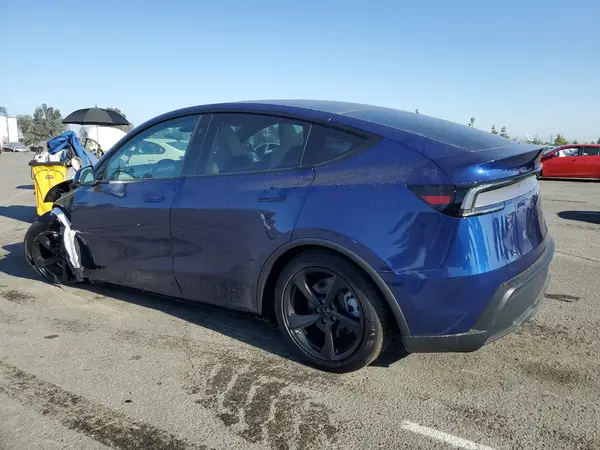 7SAYGDED5TF424140 2026 TESLA MODEL Y - Image 2