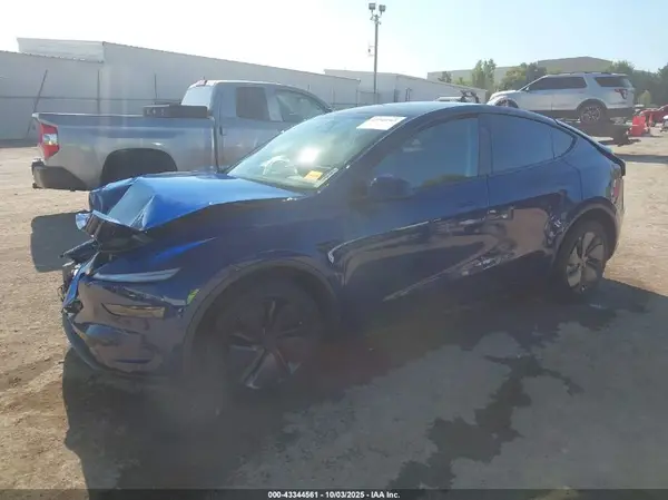7SAYGDED5TF424669 2026 TESLA MODEL Y - Image 2